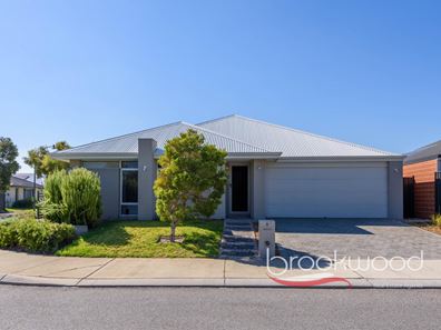 6 Wiluna Street, Midvale WA 6056