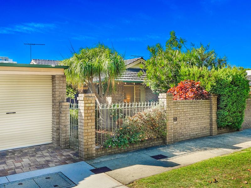 14/158 Salvado Road, Wembley