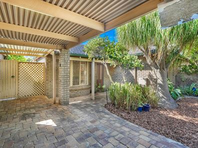 14/158 Salvado Road, Wembley WA 6014