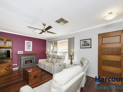 14 Bowman Street, Bullsbrook WA 6084