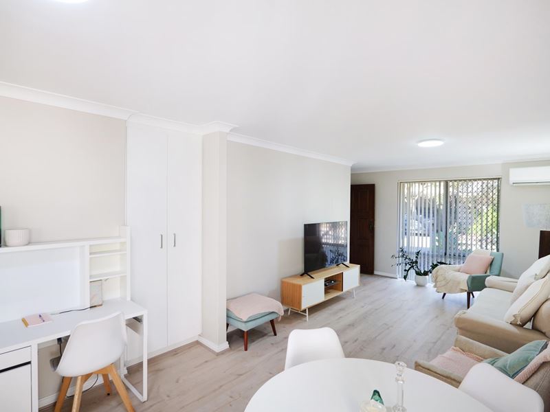 1/22 Calais Road, Scarborough