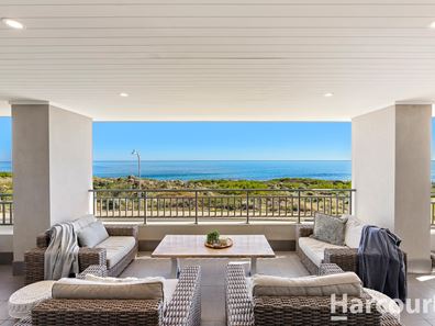 98 Boardwalk Boulevard, Halls Head WA 6210