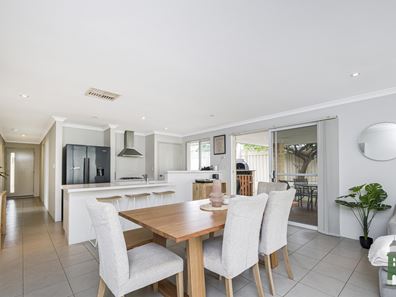 35A Ada Ct, Hamilton Hill WA 6163