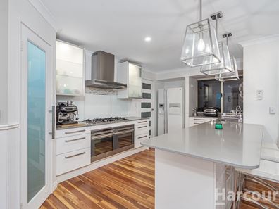 15 Kooringa Place, Currambine WA 6028