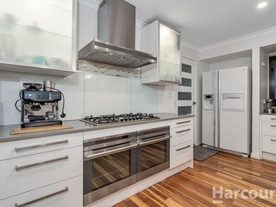 15 Kooringa Place, Currambine WA 6028