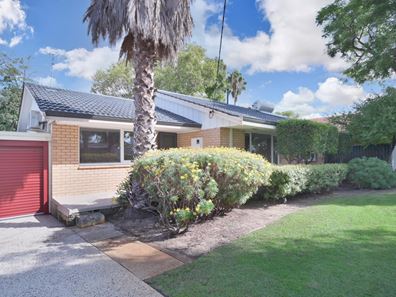 433 Grand Promenade, Dianella WA 6059