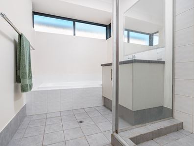 5/454 Chapman Road, Bluff Point WA 6530