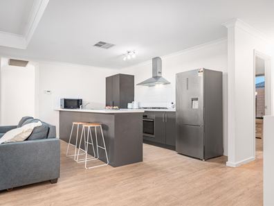 5/454 Chapman Road, Bluff Point WA 6530