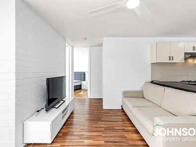 110D/25 Herdsman Parade, Wembley WA 6014