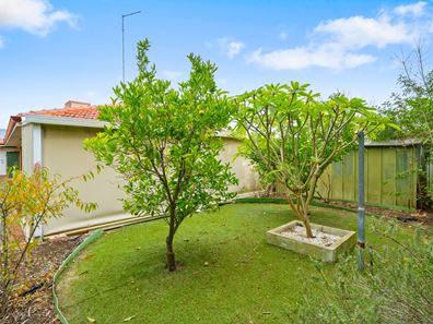 102A Waldron Boulevard, Greenfields WA 6210