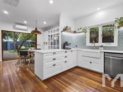 133 Samson Street, White Gum Valley WA 6162