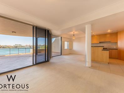 9/1 Riverside Road, East Fremantle WA 6158