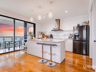 34 Acerosa Boulevard, Halls Head WA 6210