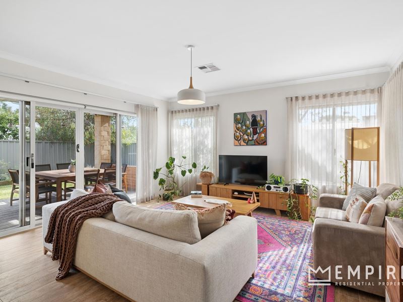 17A Howson Street, Hilton WA 6163