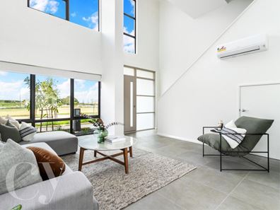 12 Moonlight Street, North Coogee WA 6163