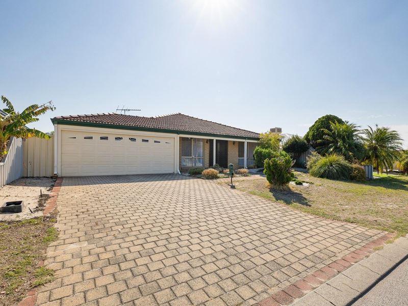 29 Leatherwood Way, Huntingdale WA 6110