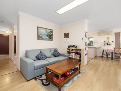 29 Leatherwood Way, Huntingdale WA 6110