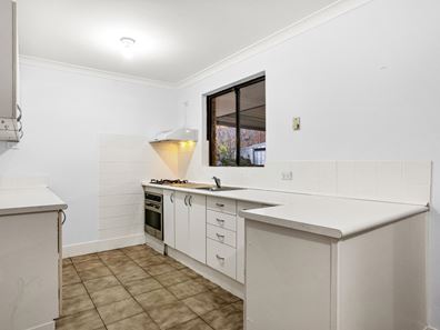 7 Eliza Court, Hamilton Hill WA 6163