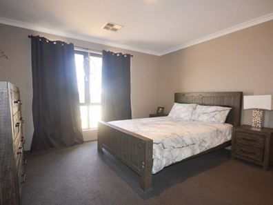 17 Wayside Court, Ravenswood WA 6208