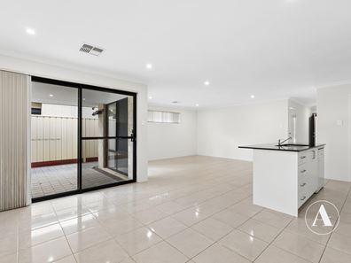 243 Westfield Road, Seville Grove WA 6112