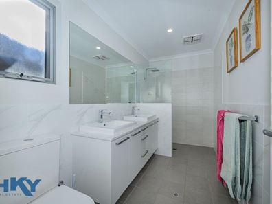 64 Wylde Boulevard, Bullsbrook WA 6084