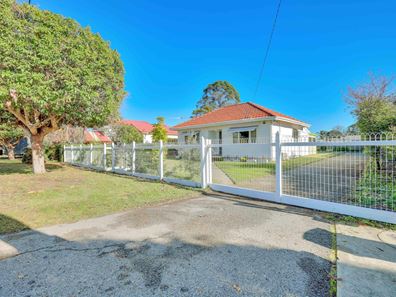 45 Jubilee Street, Beckenham WA 6107