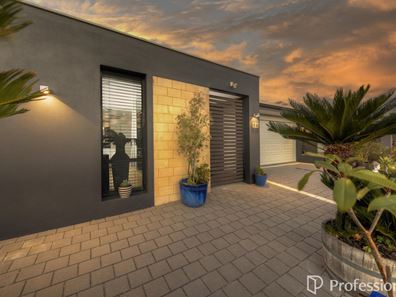 10 Malleefowl Way, Alkimos WA 6038
