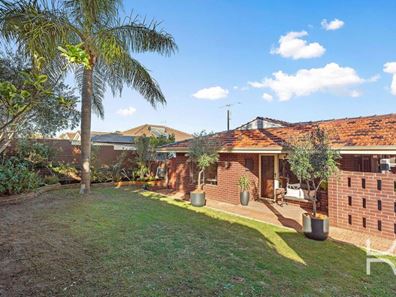 1/100 Aurelian Street, Palmyra WA 6157