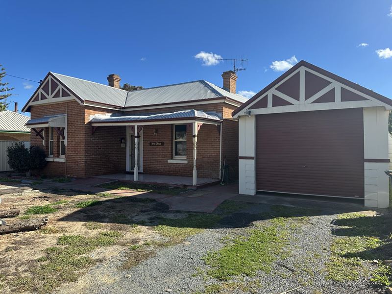 23 Claude Street, Katanning WA 6317