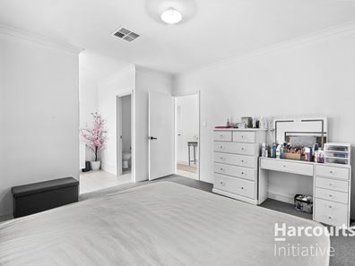 8 Redmires Road, Aveley WA 6069