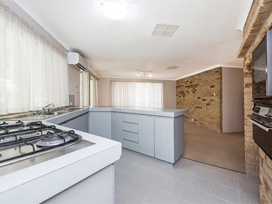 15 Bermuda Drive, Ballajura WA 6066