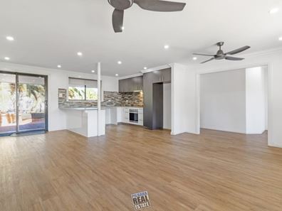 18 Hardey Crescent, Dampier WA 6713