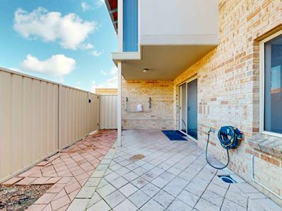 212/177 Dampier Avenue, Kallaroo WA 6025