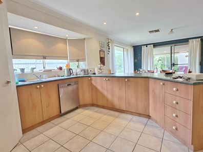 7 Mainwaring Drive, Kalbarri WA 6536