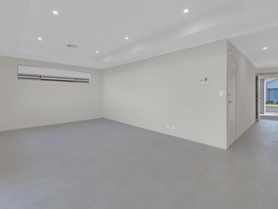 22 Cockatoo Way, Dawesville WA 6211