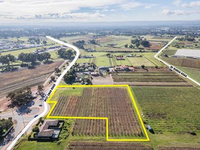 2450 West Swan Road, Caversham WA 6055
