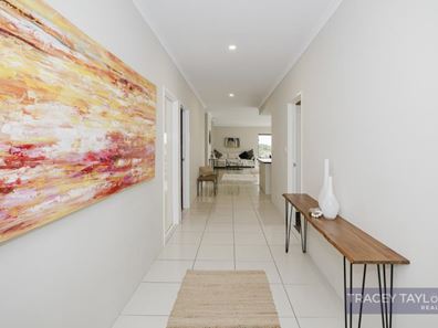 23 La Mirada Avenue, Clarkson WA 6030