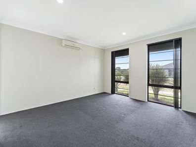 2 Lucky Bay Road, Secret Harbour WA 6173