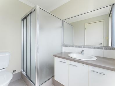 2 Lucky Bay Road, Secret Harbour WA 6173