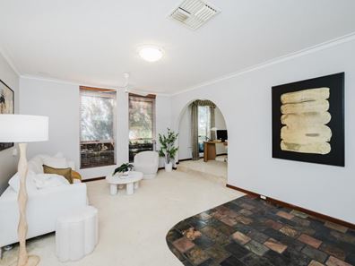 41 Danohill Street, Huntingdale WA 6110