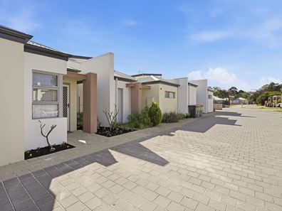 5/80 Dowitcher Loop, Gosnells WA 6110