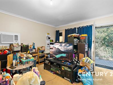 143 Third Avenue, Kelmscott WA 6111