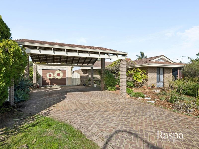 44 Bolderwood Drive, South Lake WA 6164