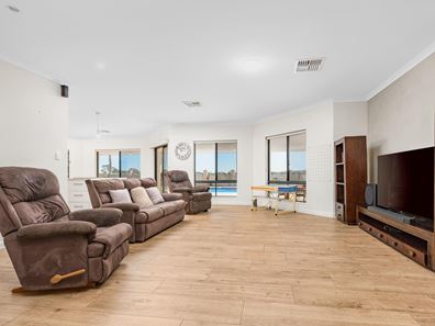 24 Candlebark Drive, Strathalbyn WA 6530