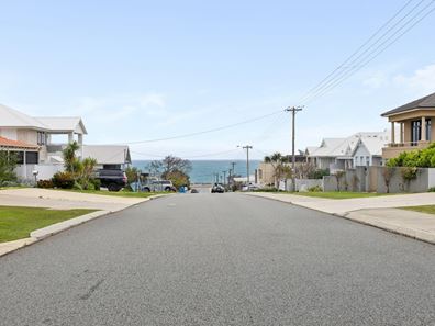 32 Saunders Street, North Beach WA 6020