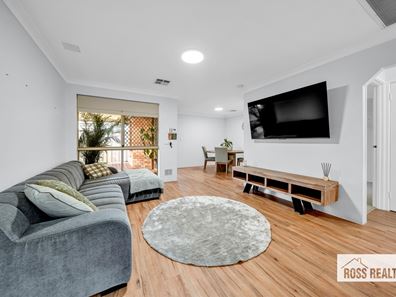 28/52 Aussat Drive, Kiara WA 6054