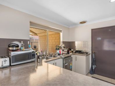 99 Birnam Road, Canning Vale WA 6155
