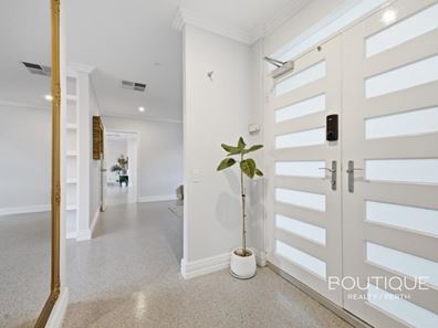 11 Colgrave Way, Duncraig WA 6023
