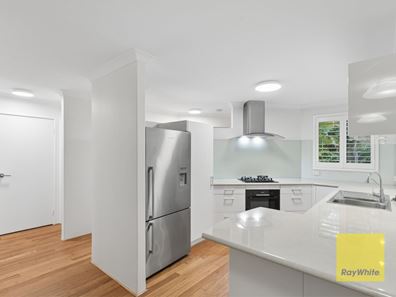 5/12 Mcnamara Way, Cottesloe WA 6011