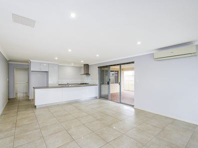 35A Terence Street, Gosnells WA 6110